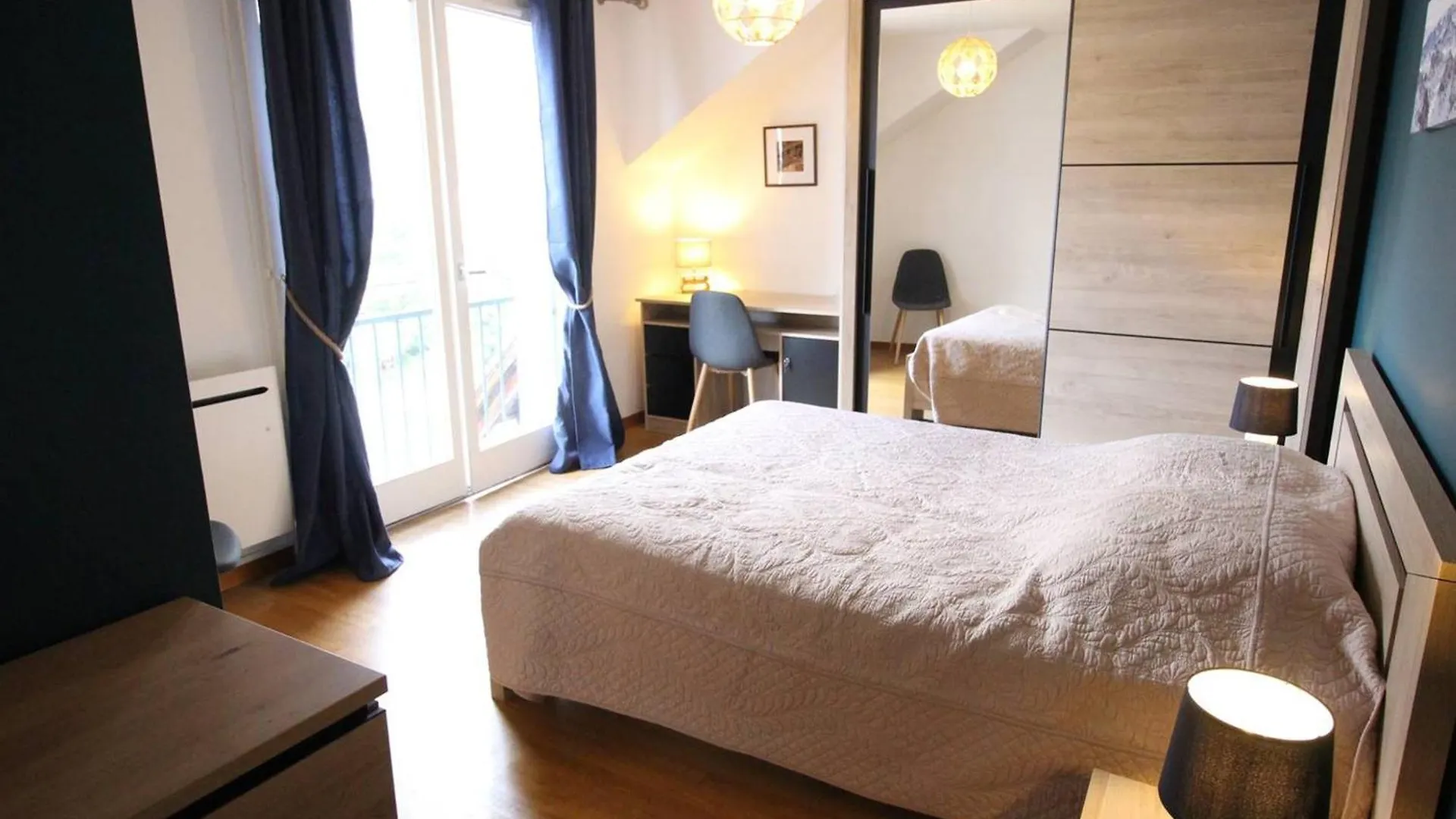 Apartamento Elegant T3 Duplex Avec Ascenseur A Luchon, Parking Et Wifi - Fr-1-313-242 Bagnères-de-Luchon Francia